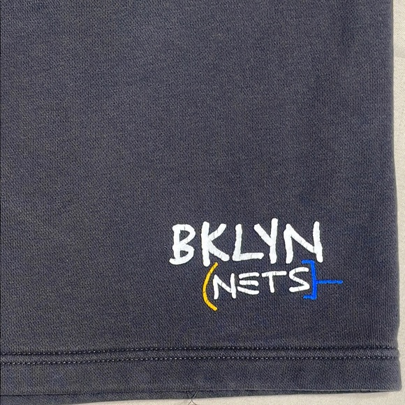 Nike Brooklyn Nets Basquiat Lounge Shorts - Picture 3 of 9